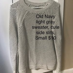 Old Navy light gray sweater