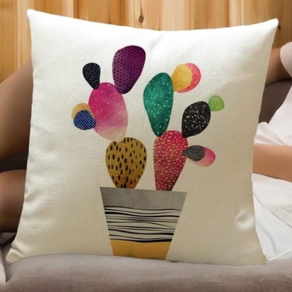 Cactus print pillowcase.