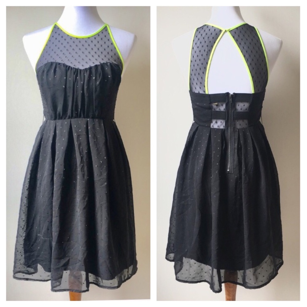 Princess Vera Wang Polka Dot Key Hole Back Dress