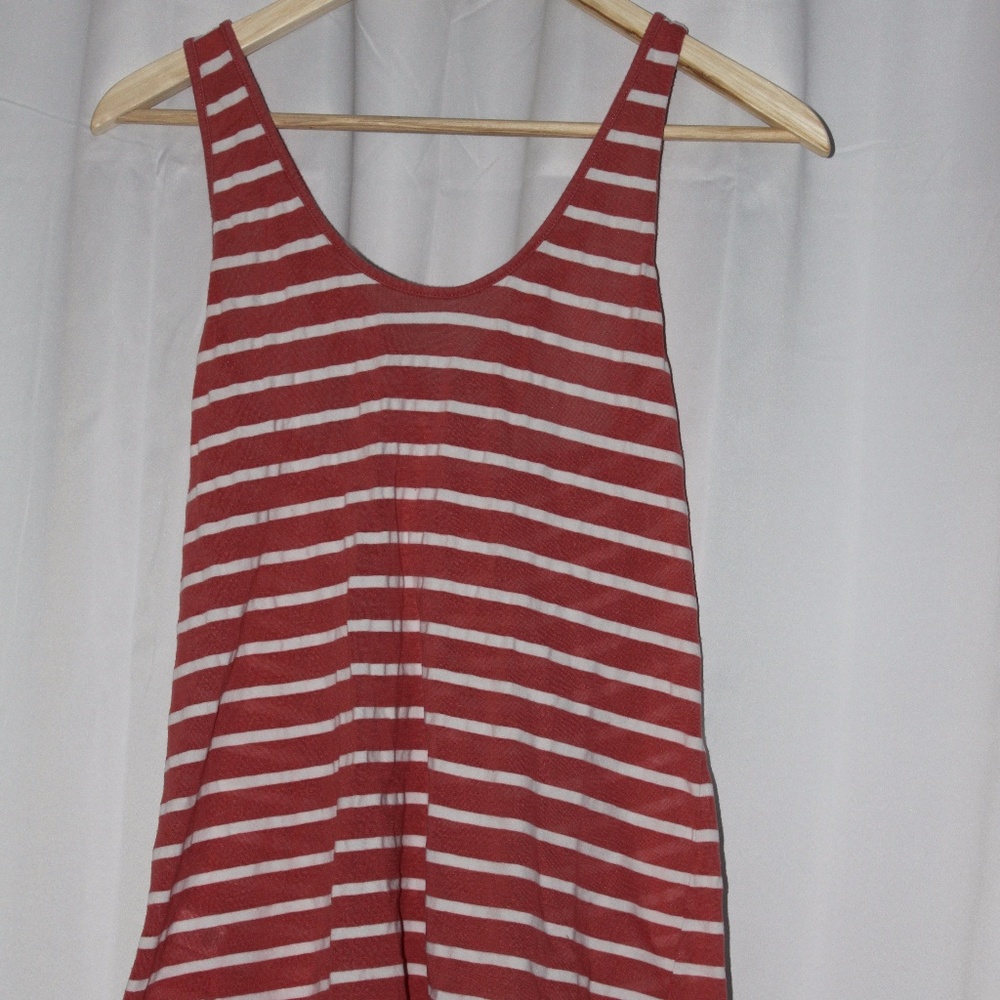 Crisscross back tank top