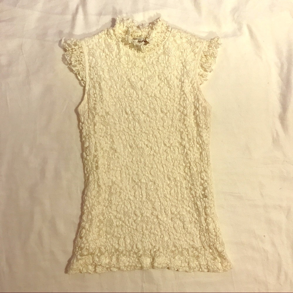 Dress Barn cream colored lace sleeveless top