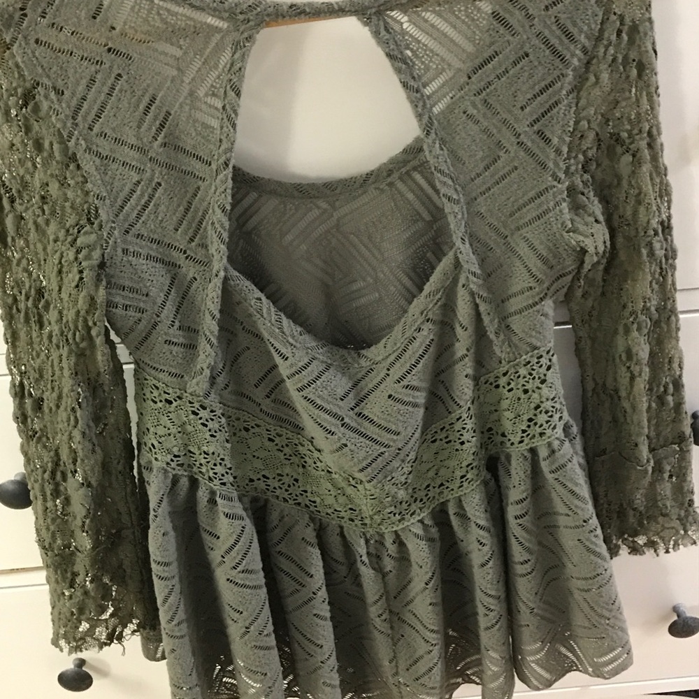 Free people lace open back lace sleeve top small