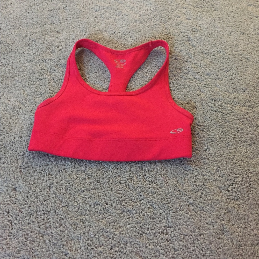 sports bra