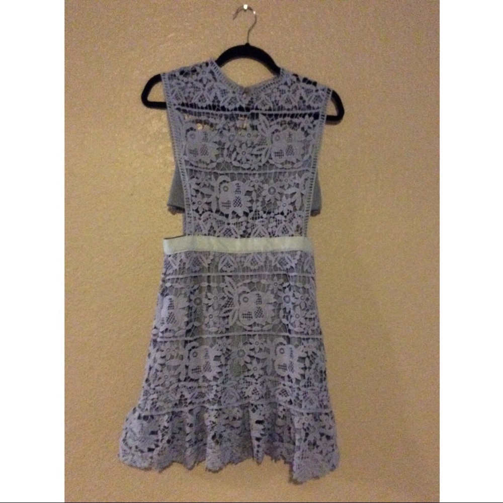 'Tyra' Lilac Lace Sleeveless Shift Dress