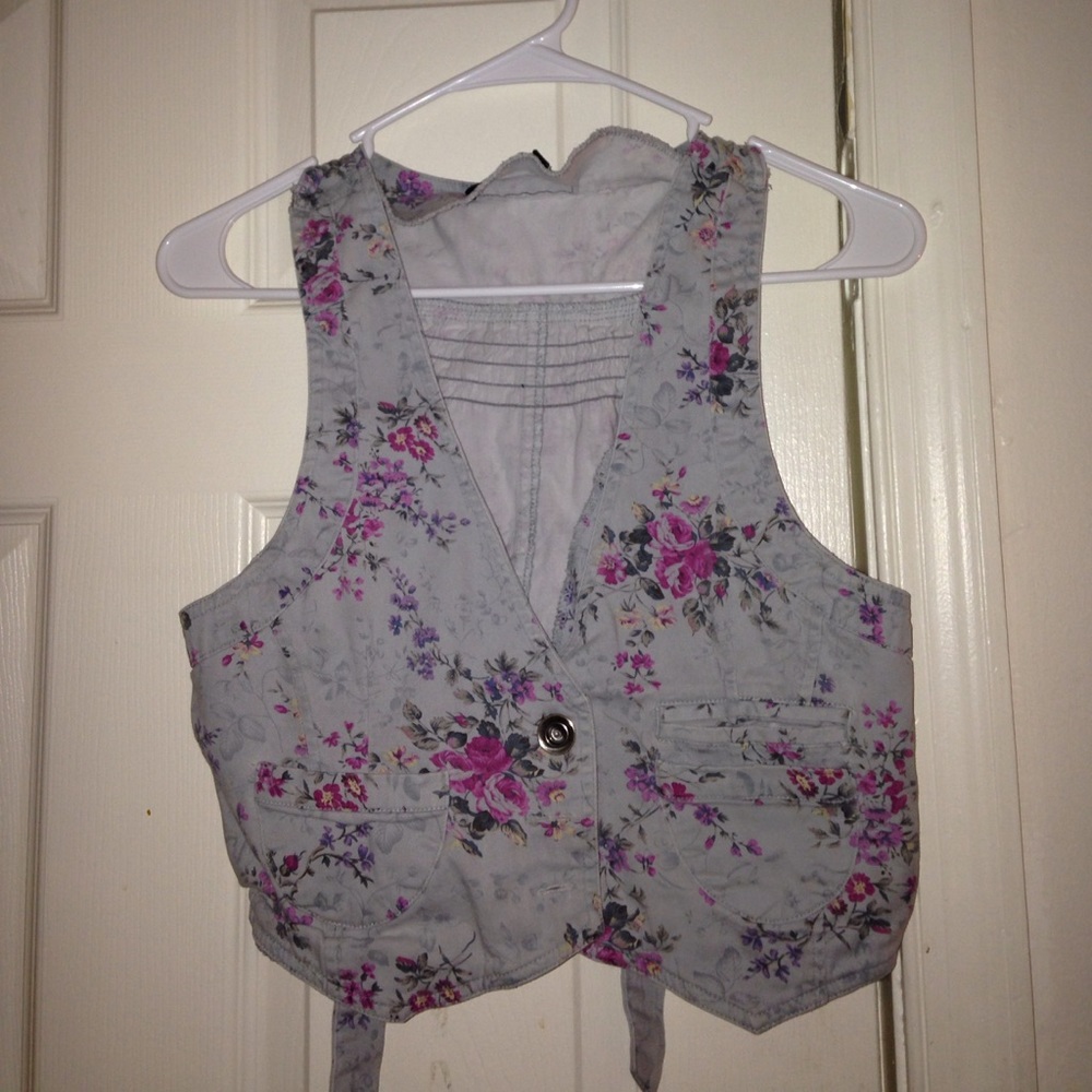 Flower vest