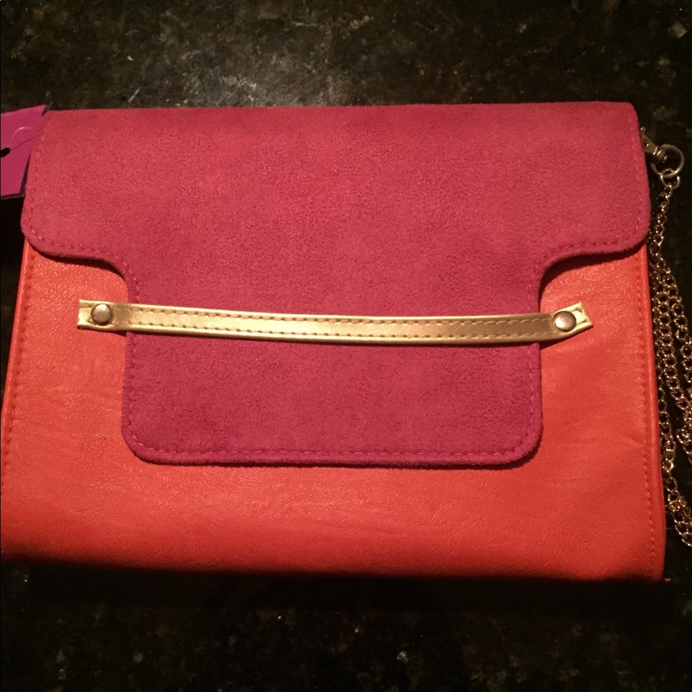 Adorable orange and pink bag with gold chain