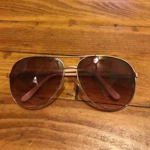 Gold and pink aviators