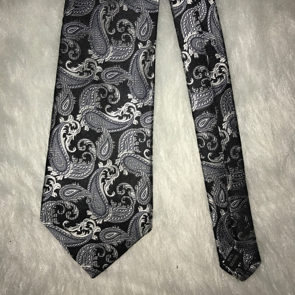 100% Silk Bachrach Paisley Black and Silver Tie