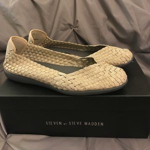 Steven by Steve Madden Criss Stretchy Flats