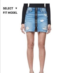 Good American mini skirt