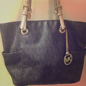 Michael Kors classic logo tote