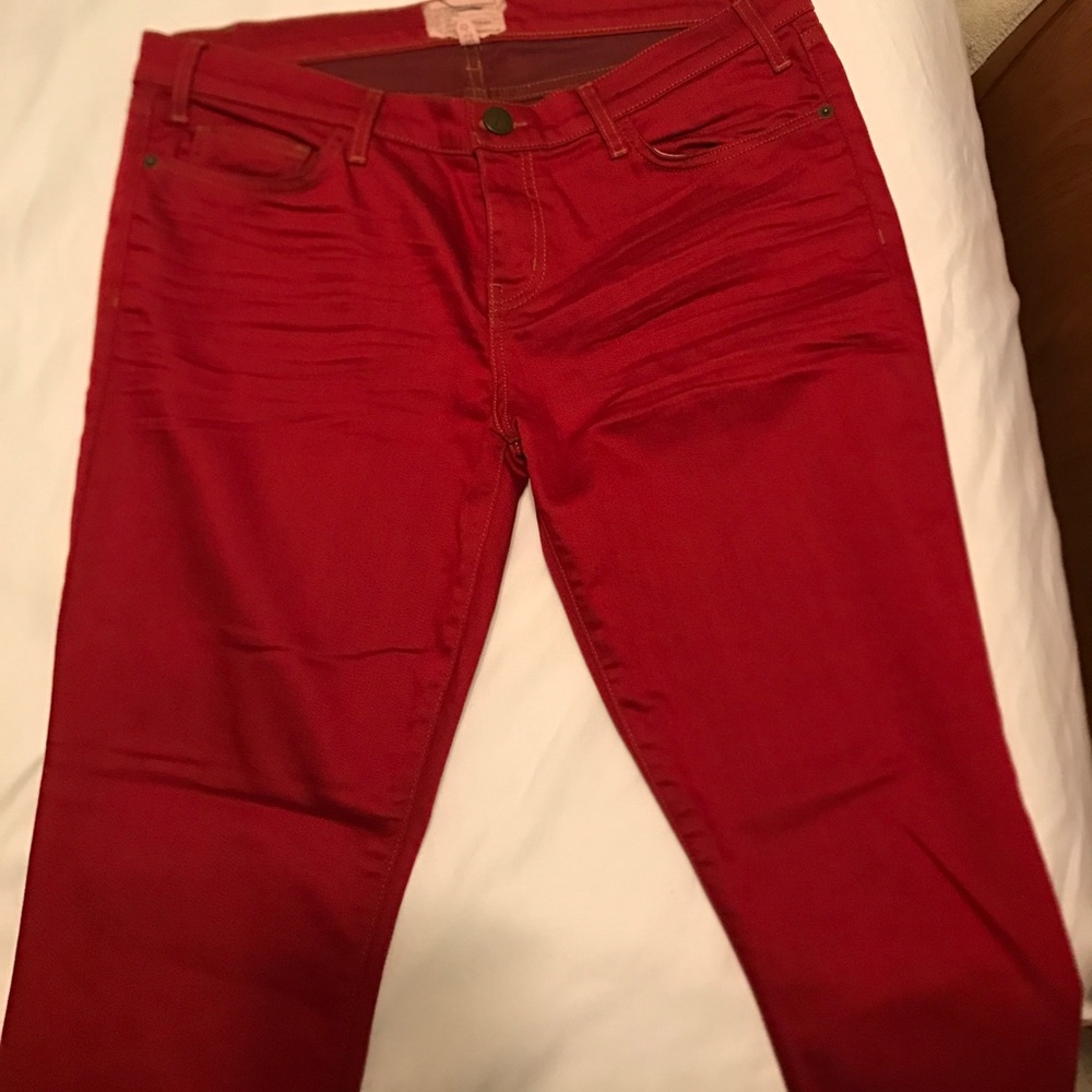 Women's size 32 current Elliot jeans .