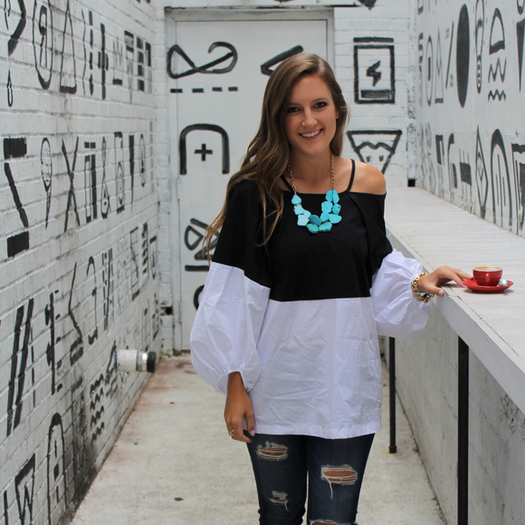 Chicwish Tops - Contrast Off-the-Shoulder Blouse Chicwish Tops - Contrast Off-the-Shoulder Blouse