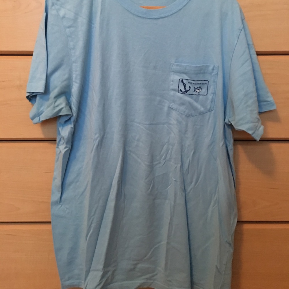 blue Southern Tide large short sleeve t-shirt