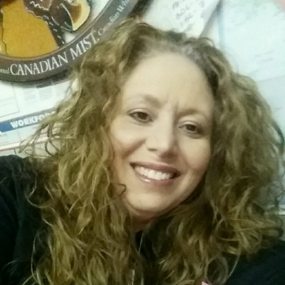 Meet your Posher, Alexandra - Picture 7 of 16