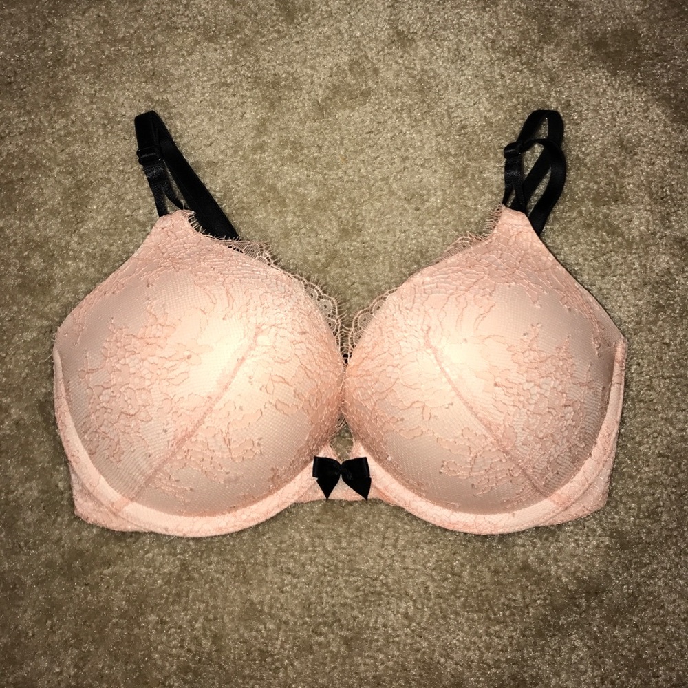 VS Bombshell Bra 32D