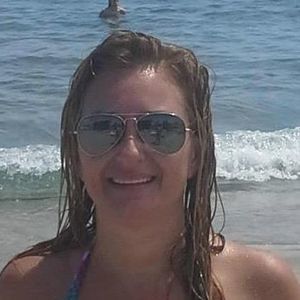 Meet your Posher, Ionara