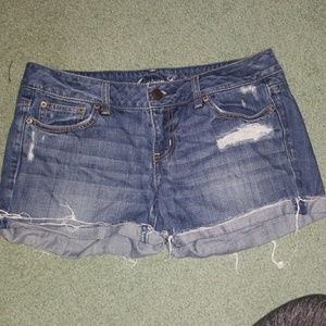 AE JEAN SHORTS