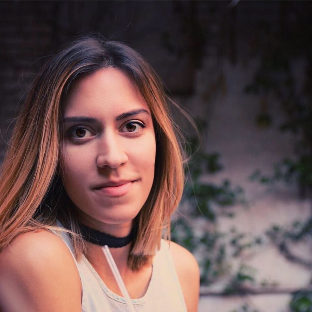 Meet your Posher, Angela