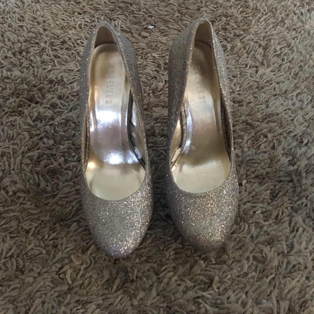 Gold Sparkly Heels-7.5