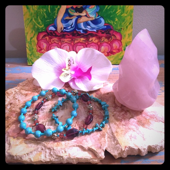 👸🏽SALE👸🏽 Gypsy Queen Bracelet Trio - Picture 1 of 5