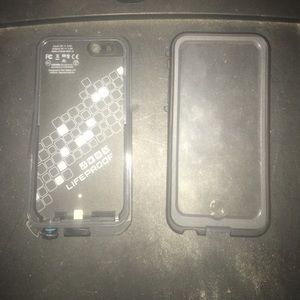 Life proof case (iPhone 6s)