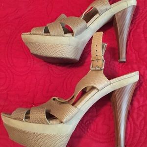 Nine West stacked 👠