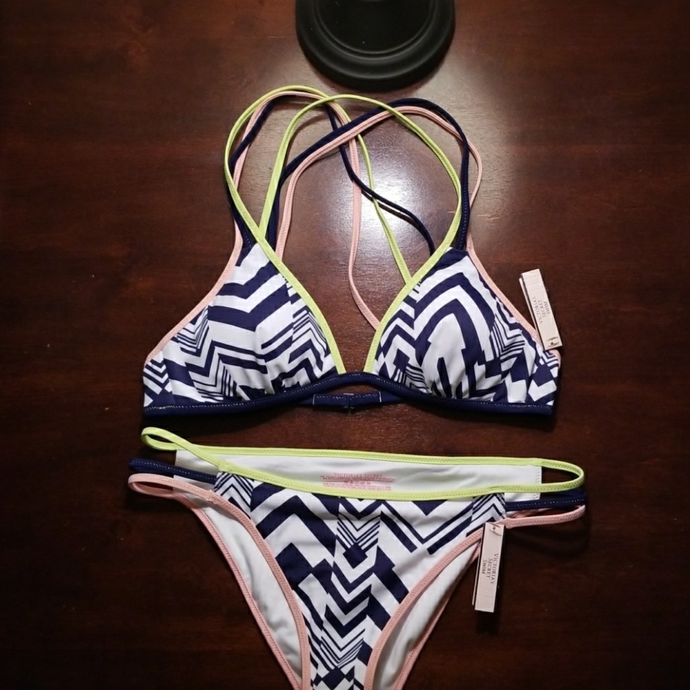 NWT Victoria Secret swim suit