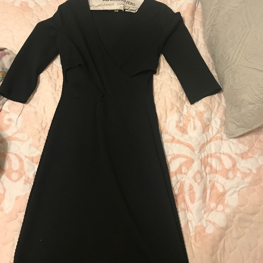 Black midi dress with mid sleeve