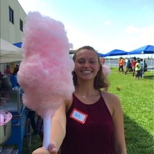 Meet your Posher, Kelly