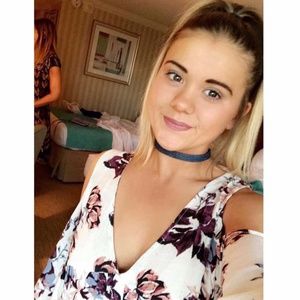 Meet your Posher, Mickenzie