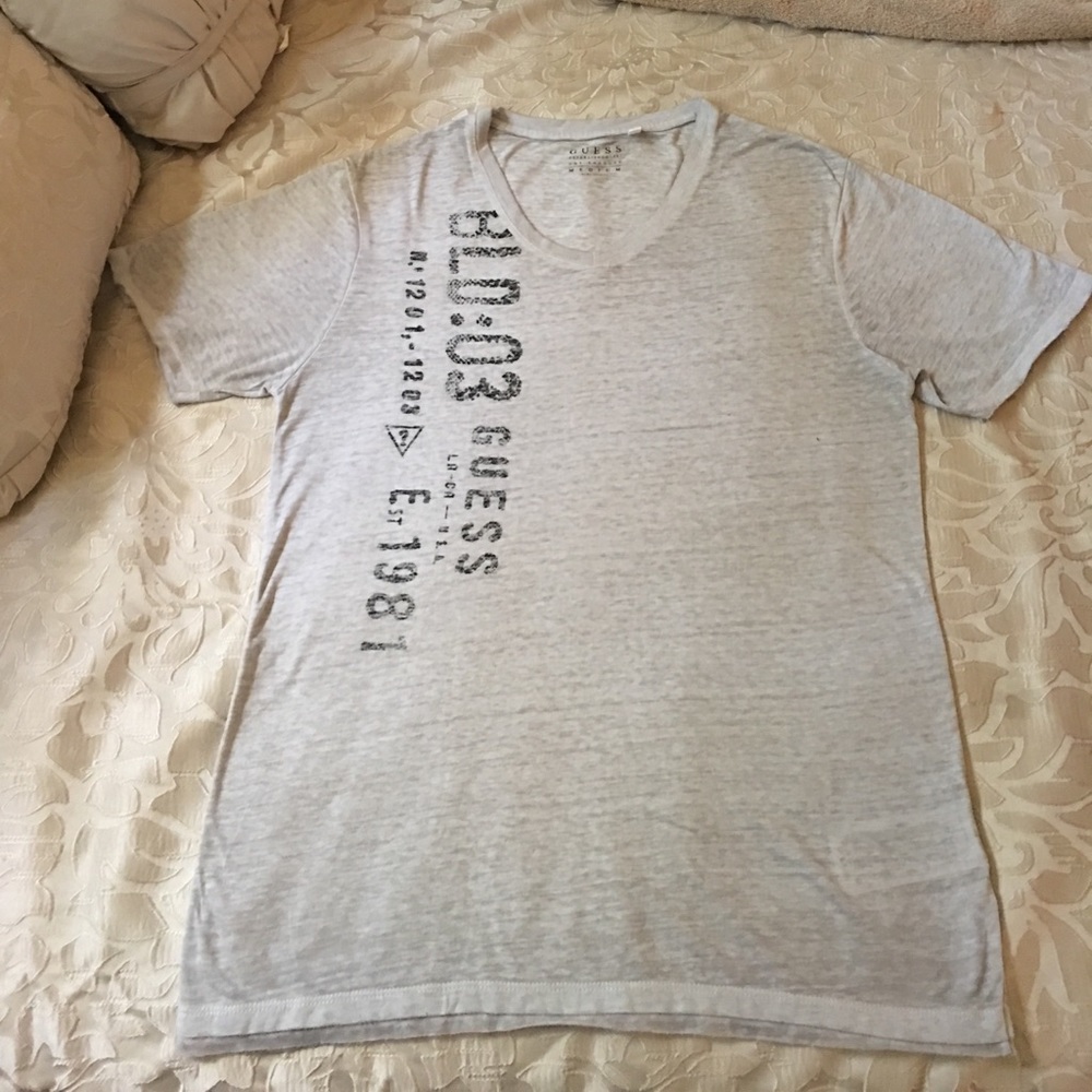 Men's Guess Tshirt