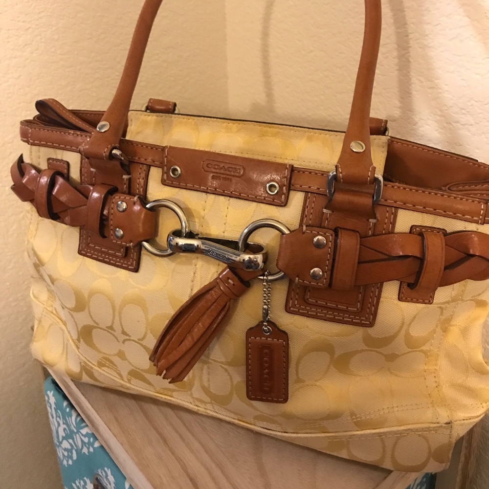 Yellow and brown coach