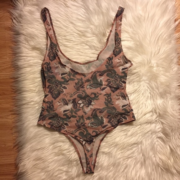 Free People Printed So Fresh Pink Bodysuit - Picture 3 of 5