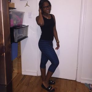 Meet your Posher, Talia