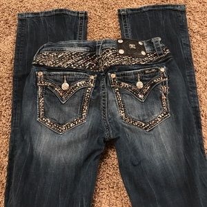 Miss Me buckle jeans