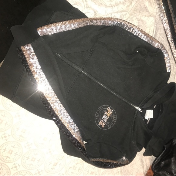Vs pink bling tracksuit *SOLD* - Picture 2 of 5