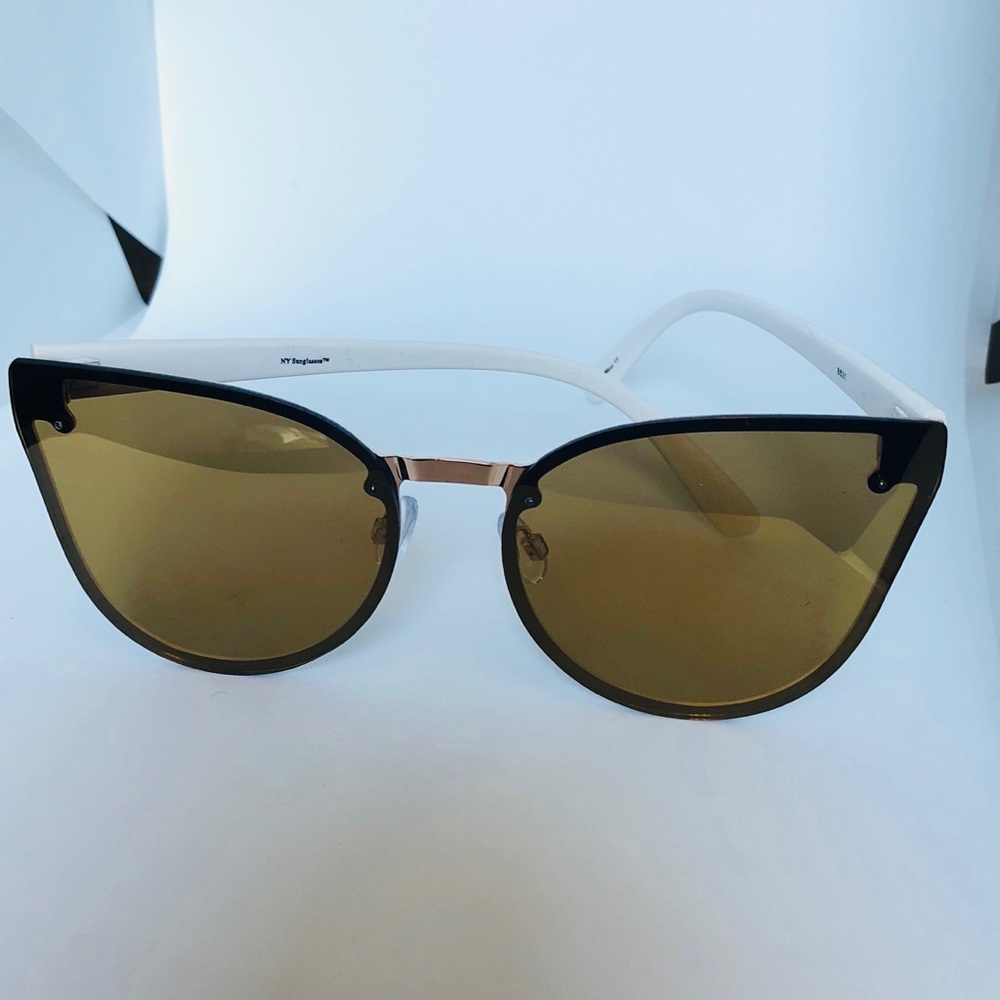 Sunglasses - Picture 5 of 5