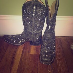 Corral cowboy boots
