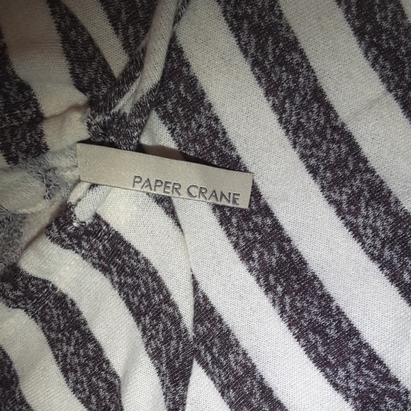 Paper crane size small hooded lightweight sweater - Picture 4 of 4