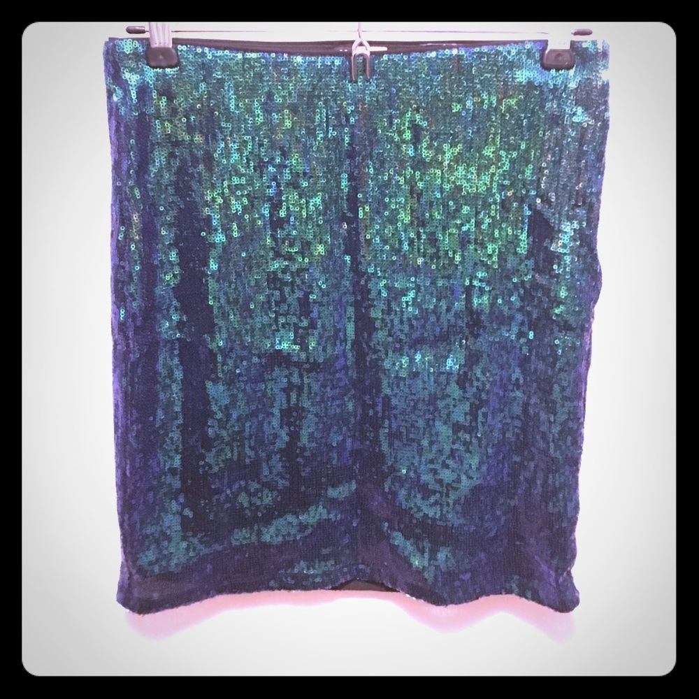 H&M Mermaid Sequin mini skirt