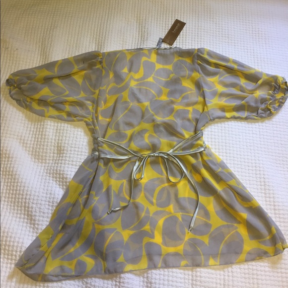 Francesca's Top - Picture 4 of 5