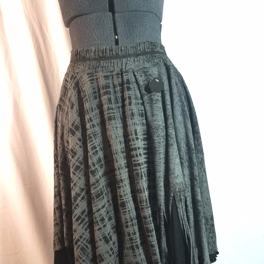 Alice Go Home Skirt Black Gray Size Small Medium