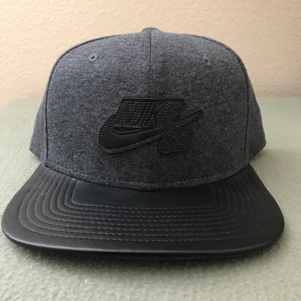 Nike SB Strapback Hat