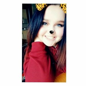 Meet your Posher, Petra