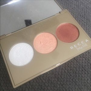 Becca Jaclyn Hill Champagne Glow Palette