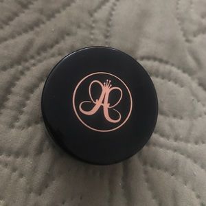 Anatasia Dipbrow pomade in Chocolate