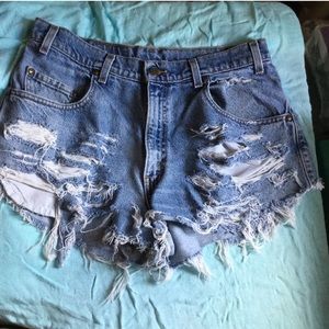 Cut off shorts