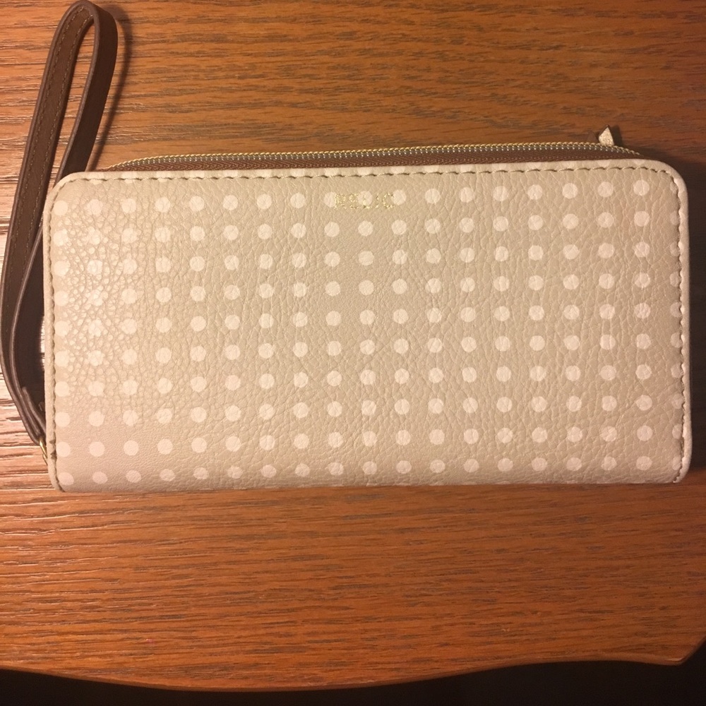 Relic wallet/wristlet