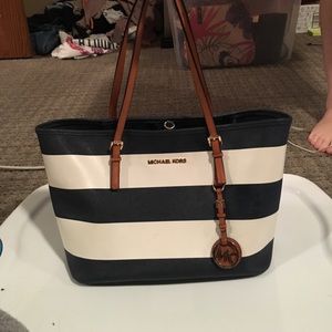 Michael Kors Tote